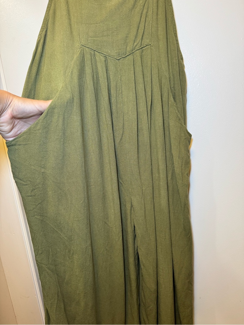 Casual Olive Wide-Leg Jumpsuit with Pockets - Picture 3 of 12